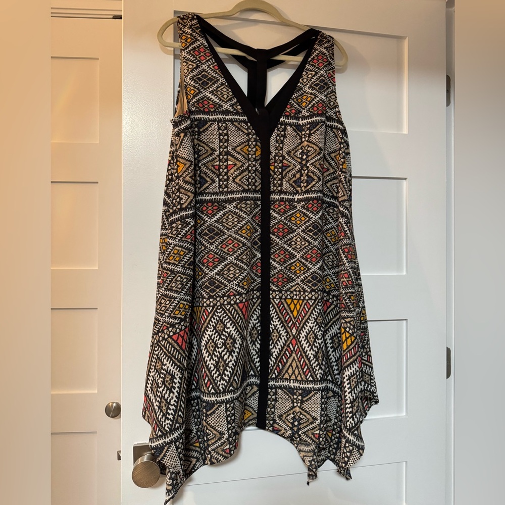 BCBG MaxAzria Geometric Tribal Patterned Handkerchief Hem Colorful Dress, size L - Picture 3 of 5